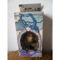 Cachi8 Antiguo Swinging Monkey En Su Caja, usado segunda mano  Perú 