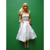 Usado, Barbie Original , Rubia Con Vestido De Novia Original 90s segunda mano  Perú 