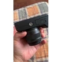 Canon M50 Mark Ii + Lente Ef-m 15-45mm F Sin Espejo Negra segunda mano  Perú 