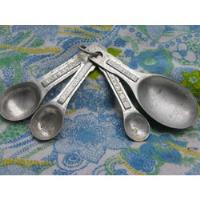 Usado, Mundo Vintage: Antiguas Cucharas De Aluminio Pequeñas segunda mano  Perú 