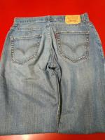 Cambio/ Vendo  Jeans  Levi's   Americano, usado segunda mano  Perú 