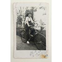 Fotografía Postal Vintage 1939 Mujer En Bicicleta Dedicada segunda mano  Pueblo Libre