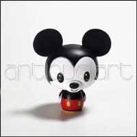 A64 Funko Pint Size Mickey Mouse Personaje Disney Vinil segunda mano  Perú 