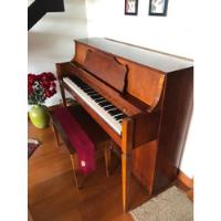 Piano De Pared, Marca Yamaha, Condición Impecable. segunda mano  Perú 