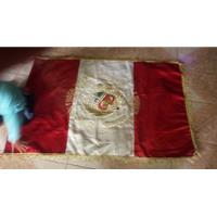 Antigua Bandera De Peru Homanaje A Lucha Reyes(tienda Propia segunda mano  Perú 
